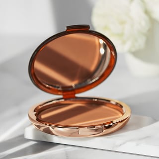 photo of bronzer used for sunkissed makeup routine